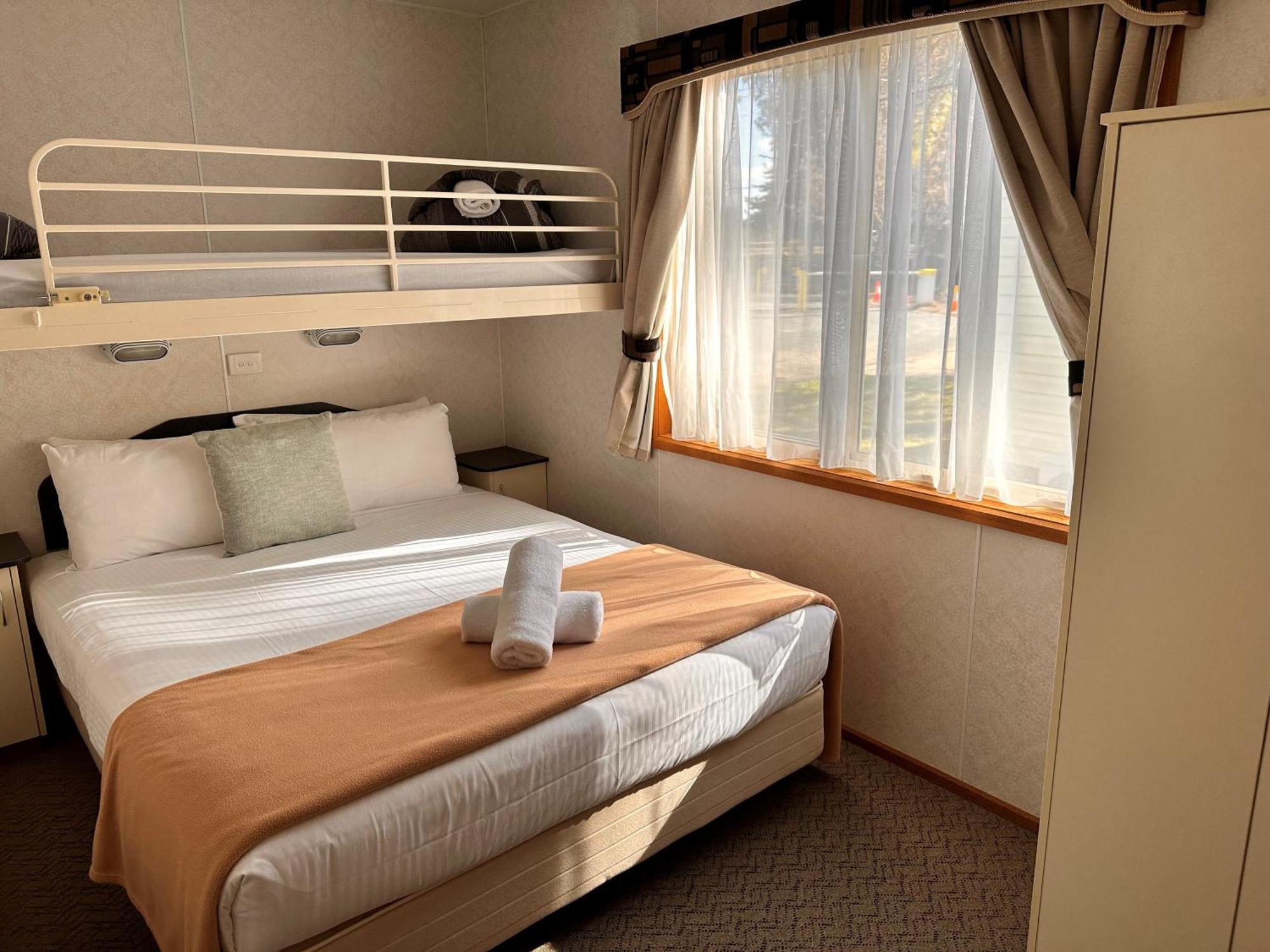 Moama Riverside Holiday Park Екстер'єр фото