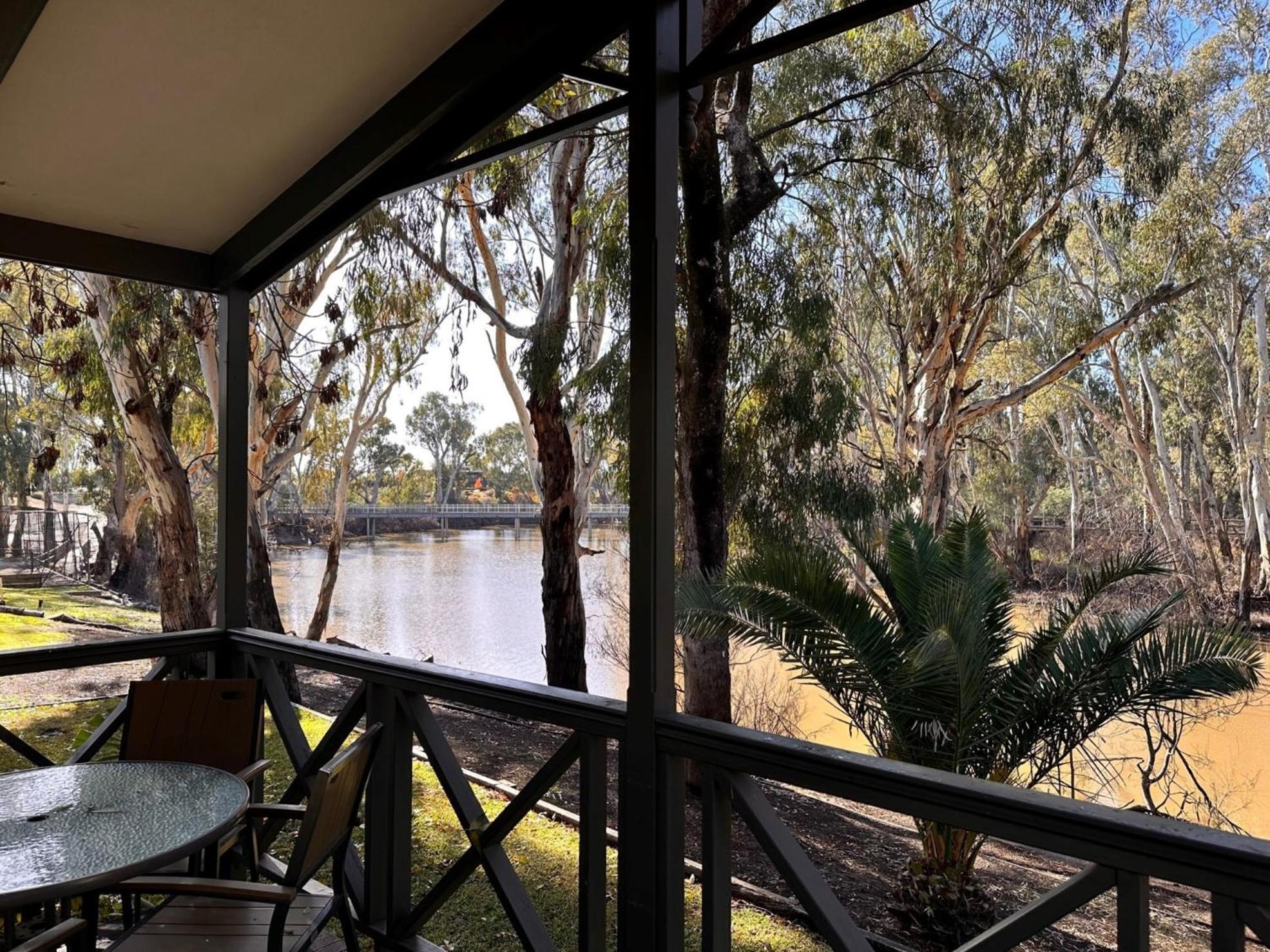 Moama Riverside Holiday Park Екстер'єр фото